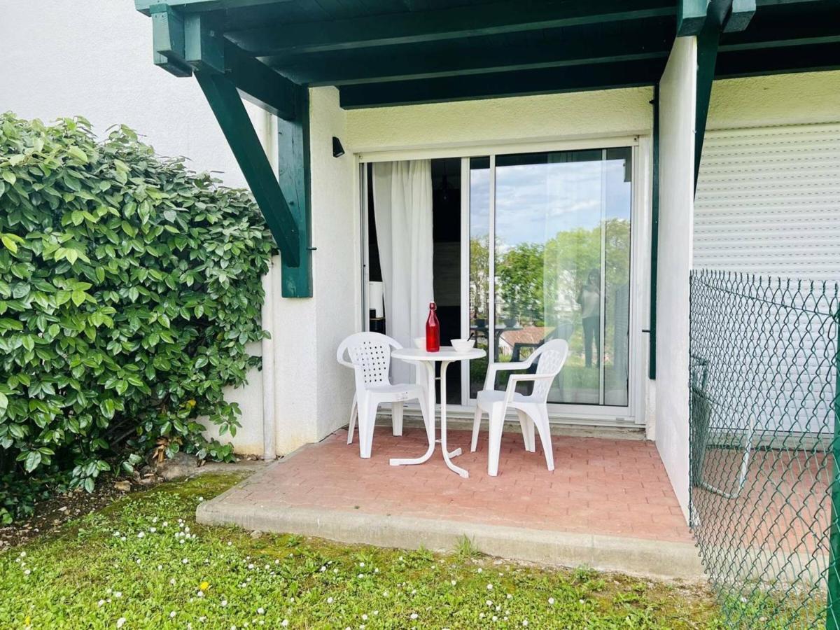 Studio Eglantine A Cambo-Les-Bains, Proche Thermes, Terrasse, Parking, Acces Internet, Animaux Ok - Fr-1-495-106 Exterior photo